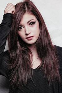 Chrissy Costanza