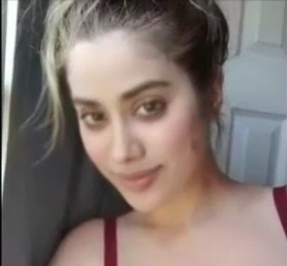 Jhanvi kapoor Sriptease compilation